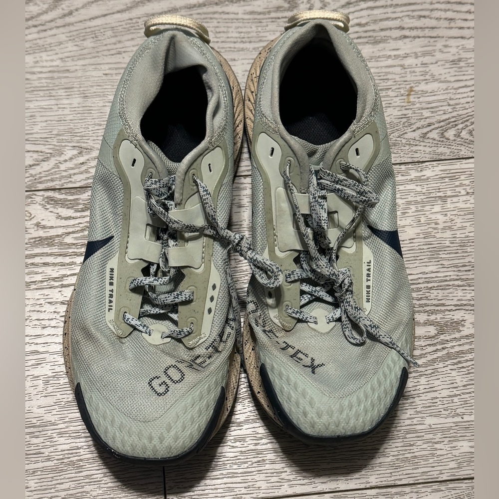 2021 Womens Nike Pegasus Trail 3 Gore-Tex Seafoam Navy GTX SZ 11 (DC8794-003)